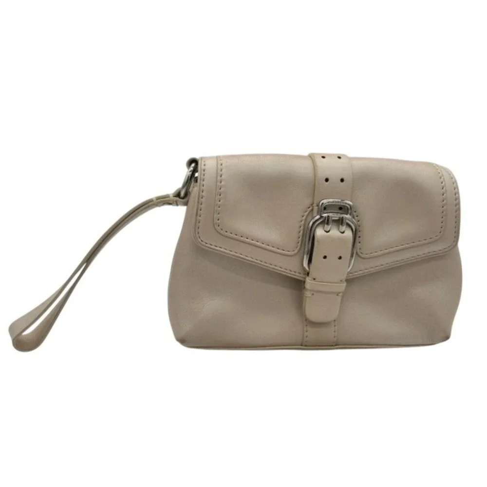 Coach Soho Wristlet Women's Beige Leather Buckle Flap Bag